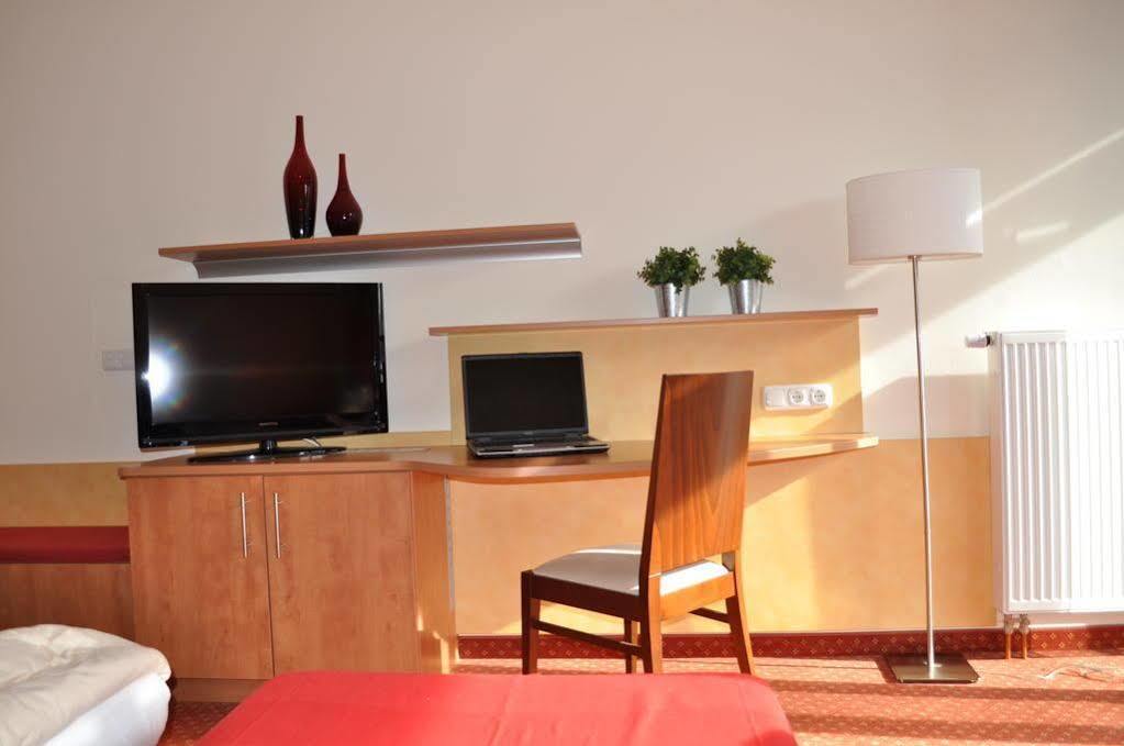 Hotel-von-heyden Tegernheim
